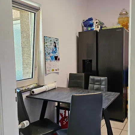 Privatunterkunft Doppelzimmer In Bilk-zentrum Düsseldorf