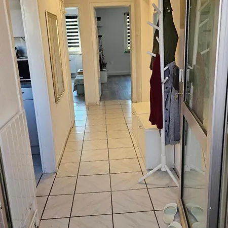 Accommodatie bij particulieren Doppelzimmer In Bilk-zentrum *